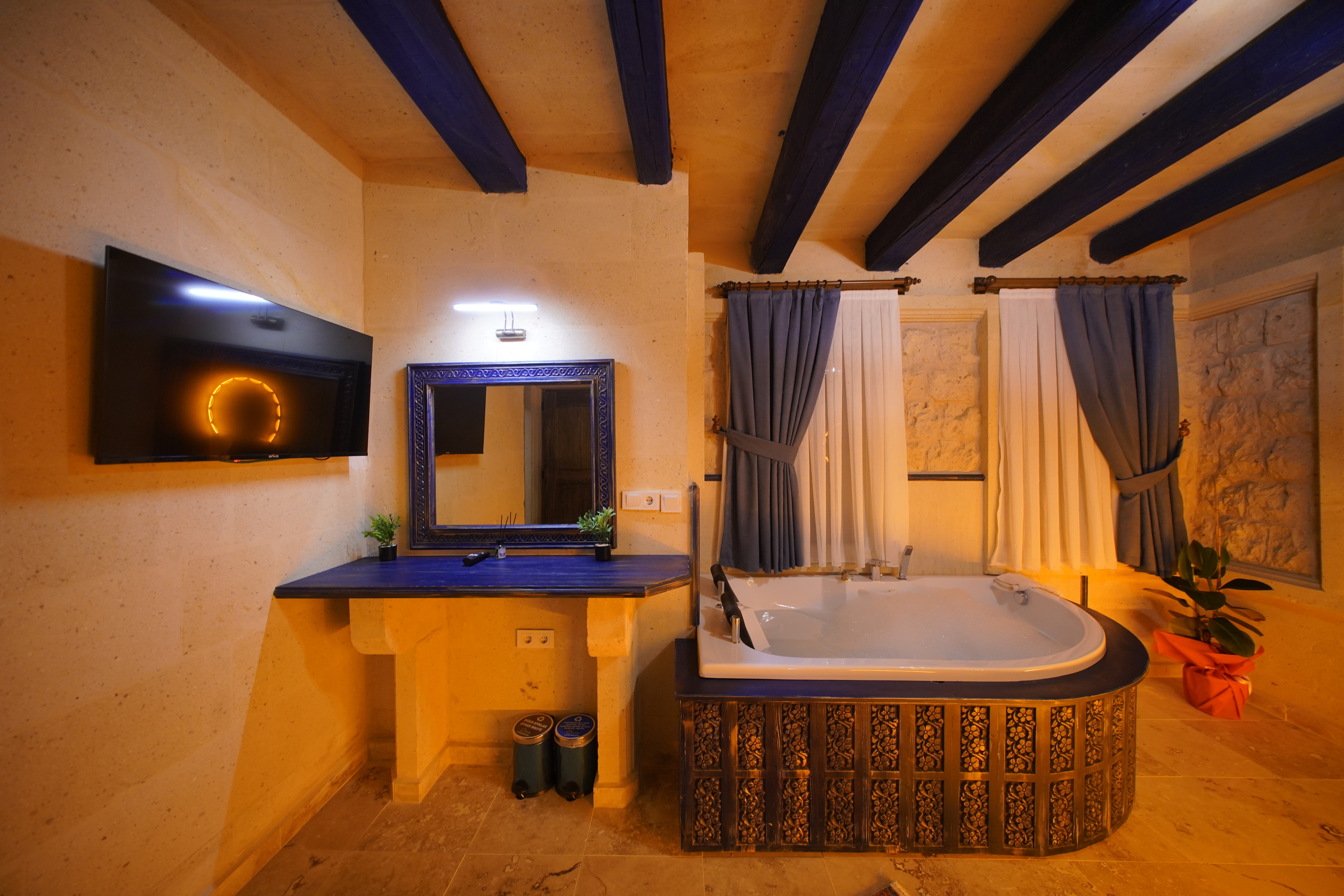 Avanos Suite